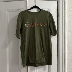 Supreme T-shirt size M men’s